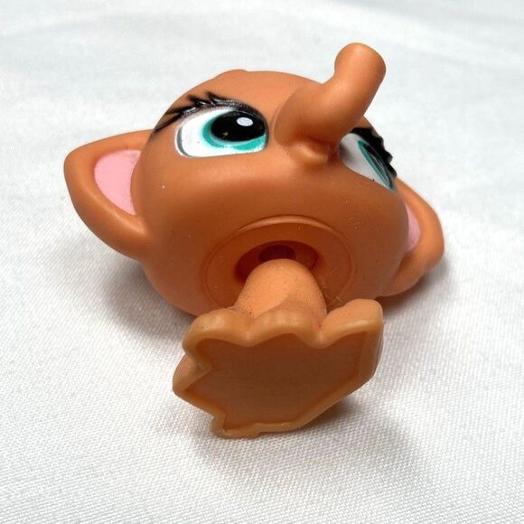 Bratz Lil Angelz Bathtime Orange Baby Elephant Bobblehead Toy Series 4 - Picture 6 of 10